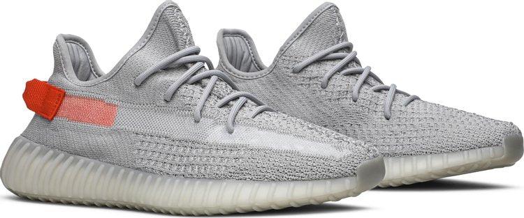 Adidas Yeezy Boost 350 V2 'Tail Light' - JH ESPORTES - CAMISA DE TIMES