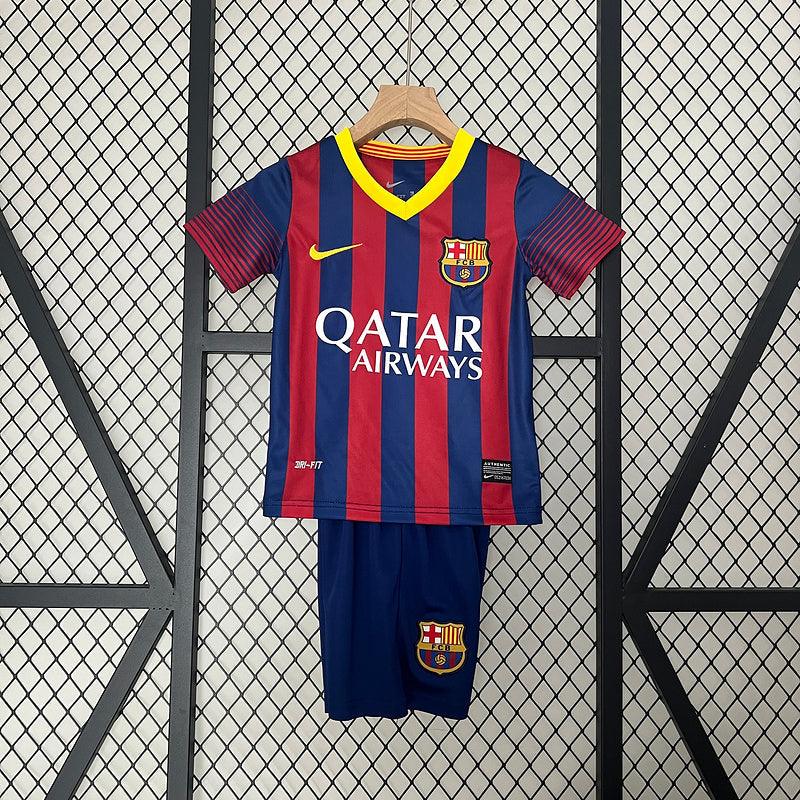 Conjunto Retrô Infantil Barcelona l 2013/14 - Modelo Torcedor